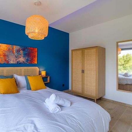 Magnifique villa contemporaine vue mer&montagne Saint-Paul-de-Vence Extérieur photo